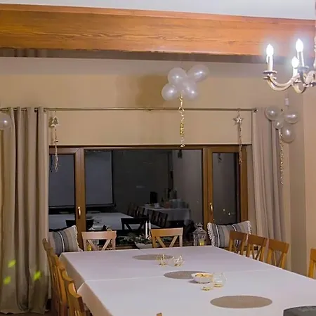 فندق مبيت وإفطار Bacowka Na Zadzielu 3*