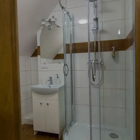 فندق مبيت وإفطار Bacowka Na Zadzielu Laskowa (Limanowa)